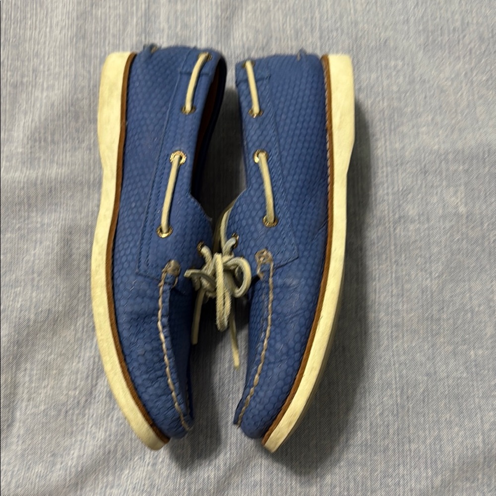 Sperry Blue Loafers with Cream Laces - Picture 8 of 12